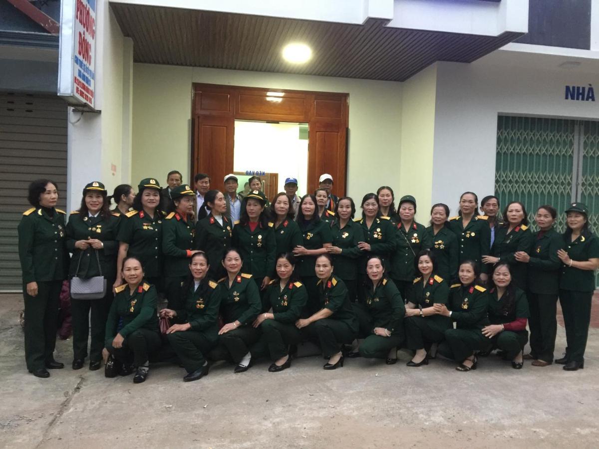 Nha Nghi Phuong Dong Hotel Quang Tri Bagian luar foto