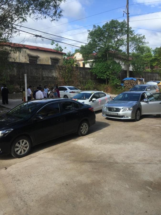 Nha Nghi Phuong Dong Hotel Quang Tri Bagian luar foto