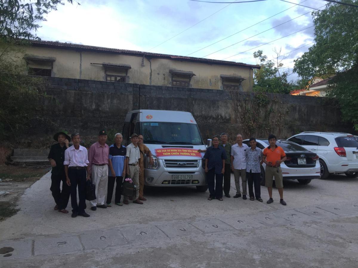 Nha Nghi Phuong Dong Hotel Quang Tri Bagian luar foto
