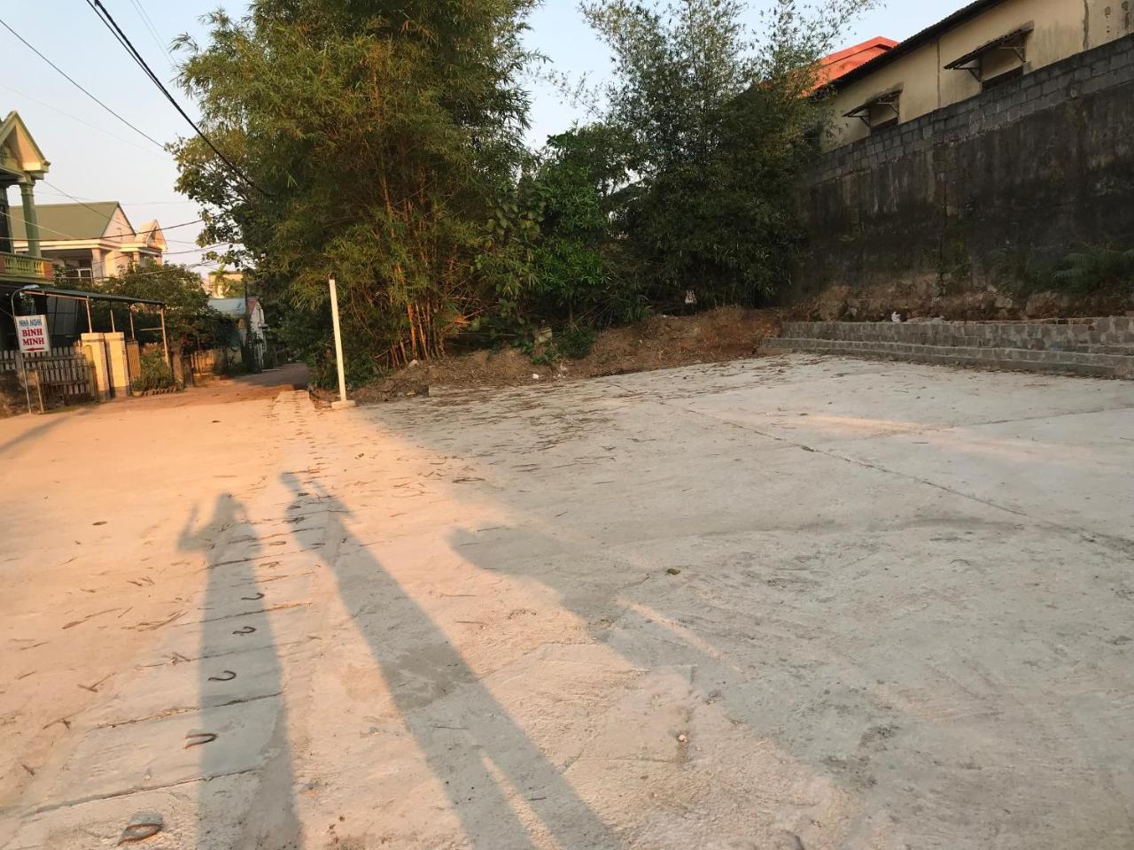 Nha Nghi Phuong Dong Hotel Quang Tri Bagian luar foto